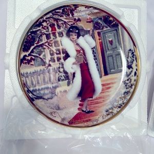 Hallmark Holiday Voyage Barbie Plate